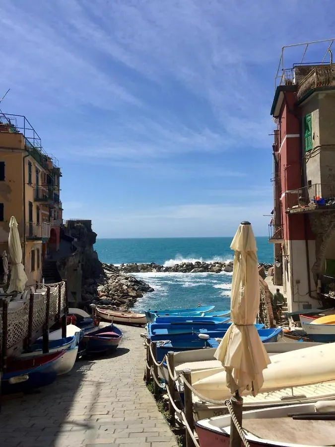 Apartment Sara Apartment, Comfort And Lateral Sea View Riomaggiore